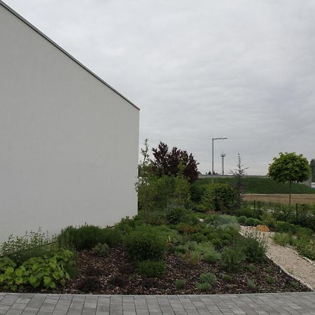 Apartmany Hluboka Nad Vltavou S Vyhledem Na Zamek Dış mekan fotoğraf