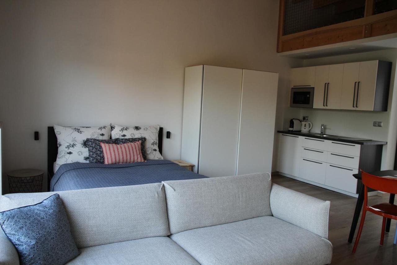 Apartmany Hluboka Nad Vltavou S Vyhledem Na Zamek Dış mekan fotoğraf